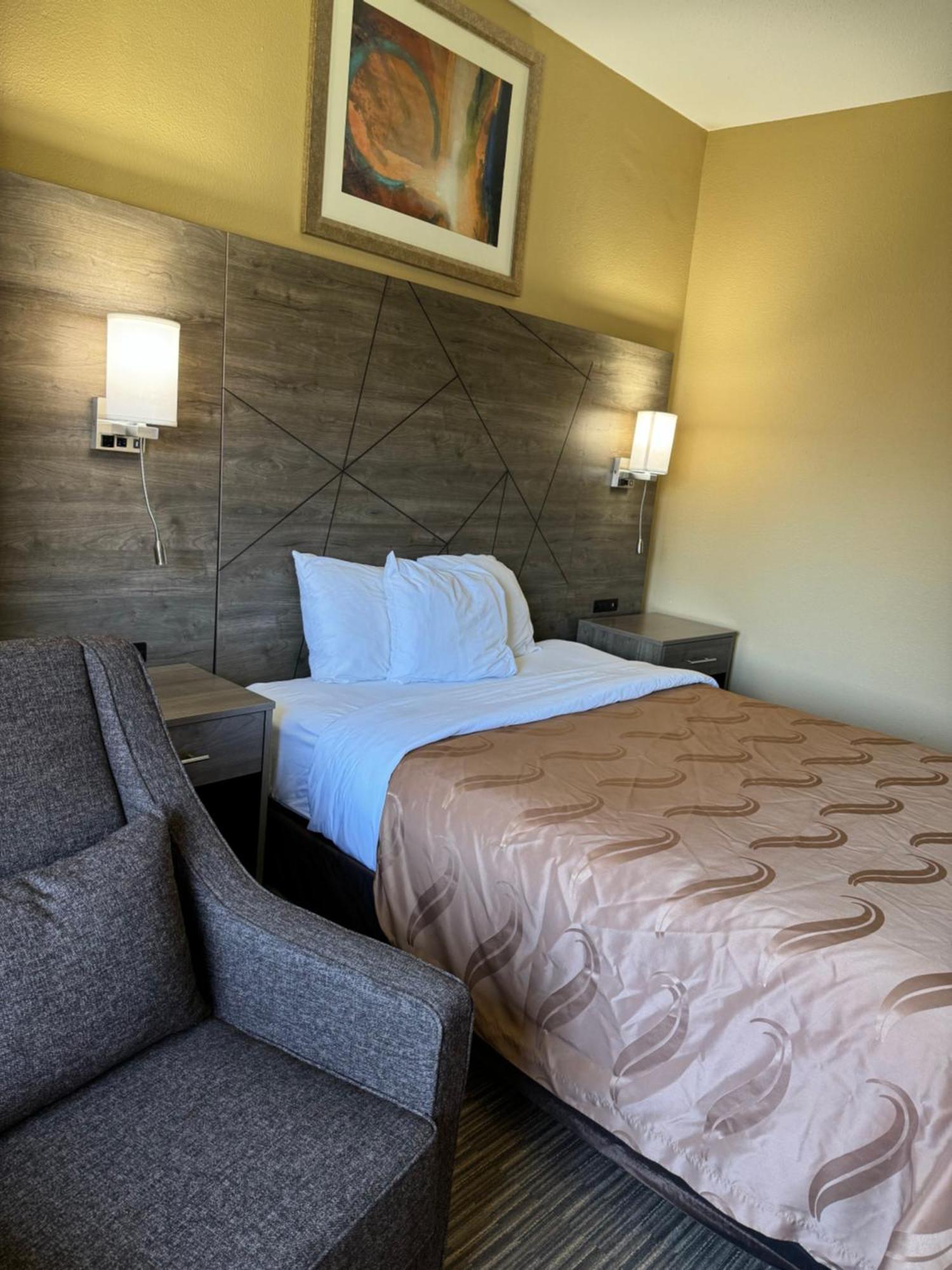 Quality Inn Near I-72 And Hwy 51 Forsyth Zewnętrze zdjęcie